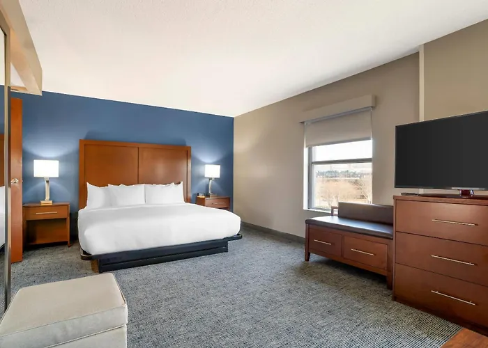 Comfort Suites Near Birkdale Village- Huntersville